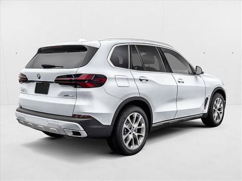 New 2026 BMW X5 xDrive40i w/ Executive Package AWD/4WD image 2