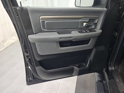 Used 2017 RAM 1500 Outdoorsman image 11