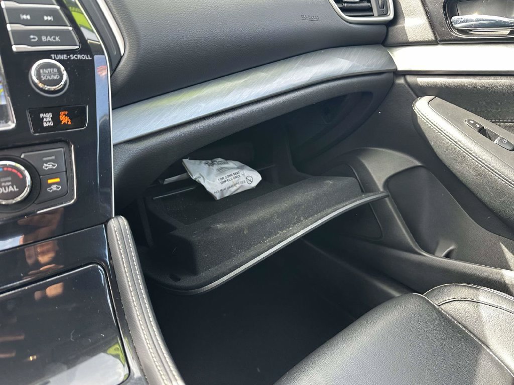 Used 2018 Nissan Maxima 3.5 SL FWD image 19