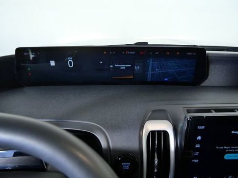 Certified 2025 Ford Expedition Max Active image 19