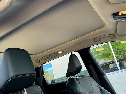 Used 2023 INFINITI QX60 Sensory w/ Vision Package image 13