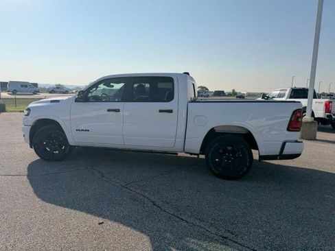 Used 2025 RAM 1500 Big Horn AWD/4WD image 10