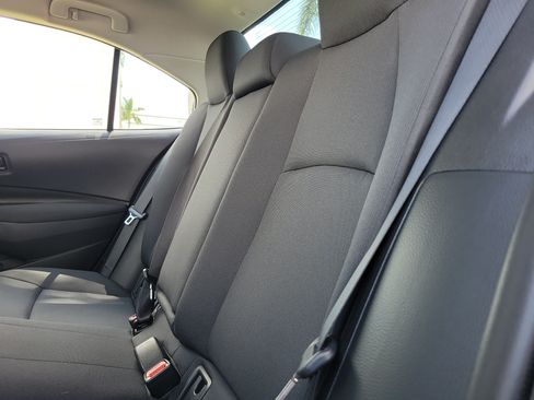 Used 2025 Toyota Corolla LE FWD image 7