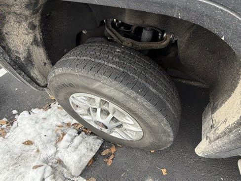 Used 2024 GMC Sierra 2500 SLE w/ SLE Convenience Package image 12