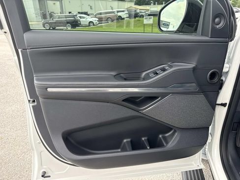 New 2026 Lincoln Navigator Reserve w/ Jet Appearance Package AWD/4WD image 19