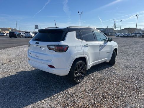 Used 2024 Jeep Compass Limited w/ Driver Assist Group I image 4