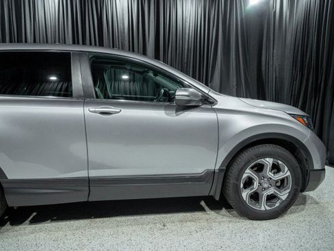 Used 2017 Honda CR-V EX image 4