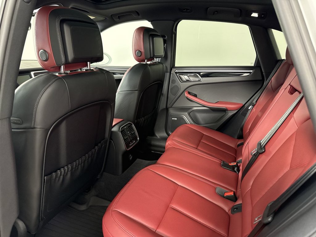 Certified 2023 Porsche Macan GTS AWD/4WD image 25