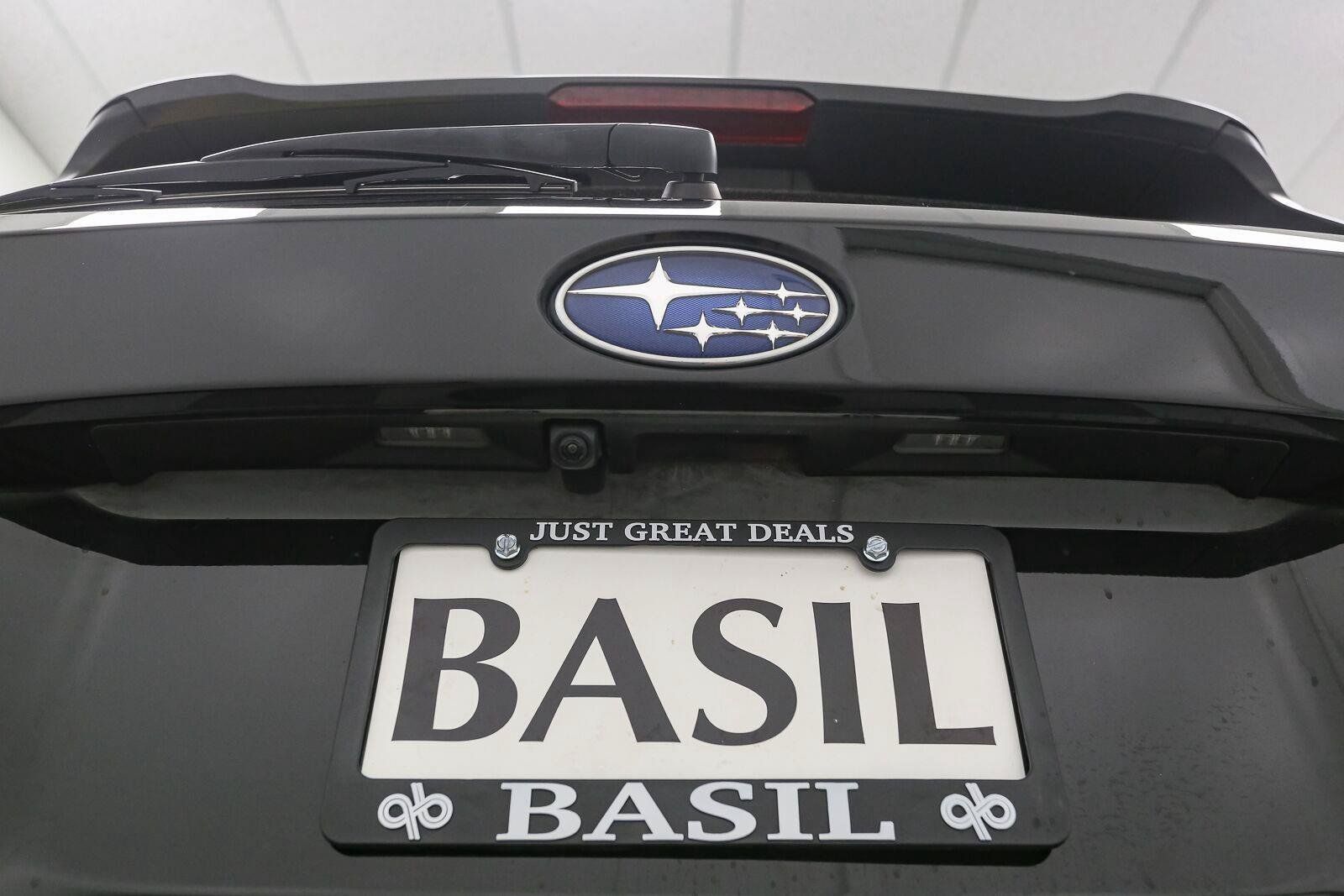 Used 2024 Subaru Outback Premium AWD/4WD image 12