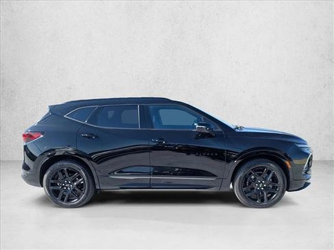 Used 2024 Chevrolet Blazer RS w/ Driver Confidence II Package AWD/4WD image 4