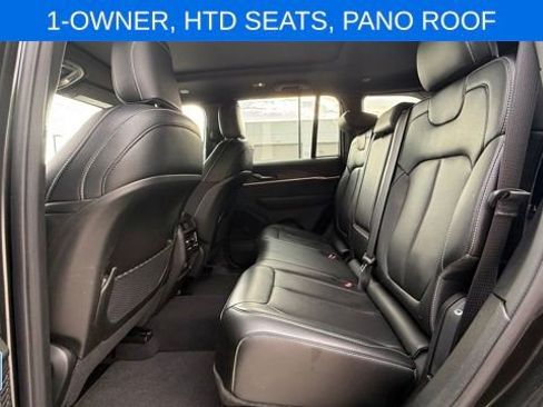 Used 2024 Jeep Grand Cherokee Limited AWD/4WD image 11
