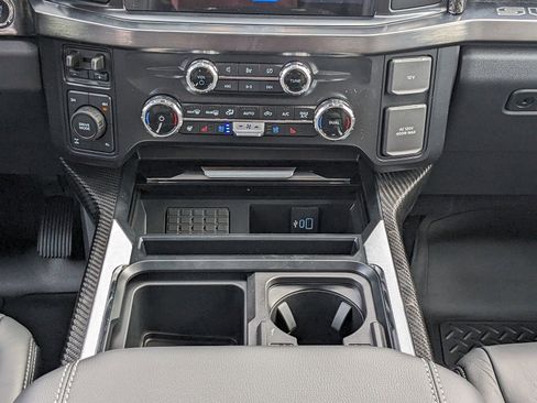 New 2024 Ford F250 Lariat w/ Lariat Ultimate Package image 20