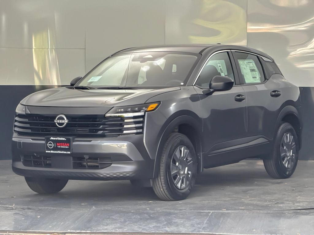 Used 2026 Nissan Kicks S w/ Charging Package FWD image 7