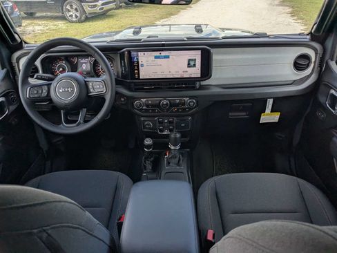 New 2026 Jeep Gladiator Sport AWD/4WD image 14