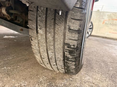 Used 2017 Subaru Outback 2.5i Limited image 46