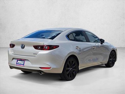 Used 2024 MAZDA MAZDA3 s FWD image 5