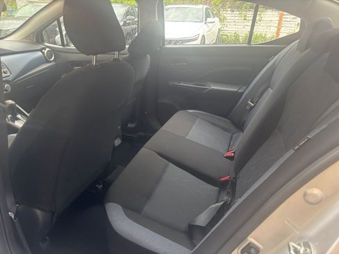 Used 2025 Nissan Versa SV FWD image 36