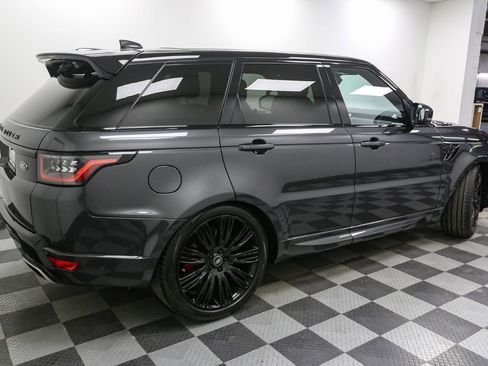 Used 2020 Land Rover Range Rover Sport HSE Dynamic image 8