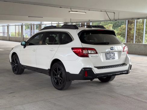 Used 2019 Subaru Outback 2.5i Limited w/ Popular Package #2 AWD/4WD image 7