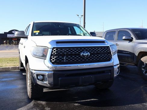 Used 2021 Toyota Tundra SR5 image 3