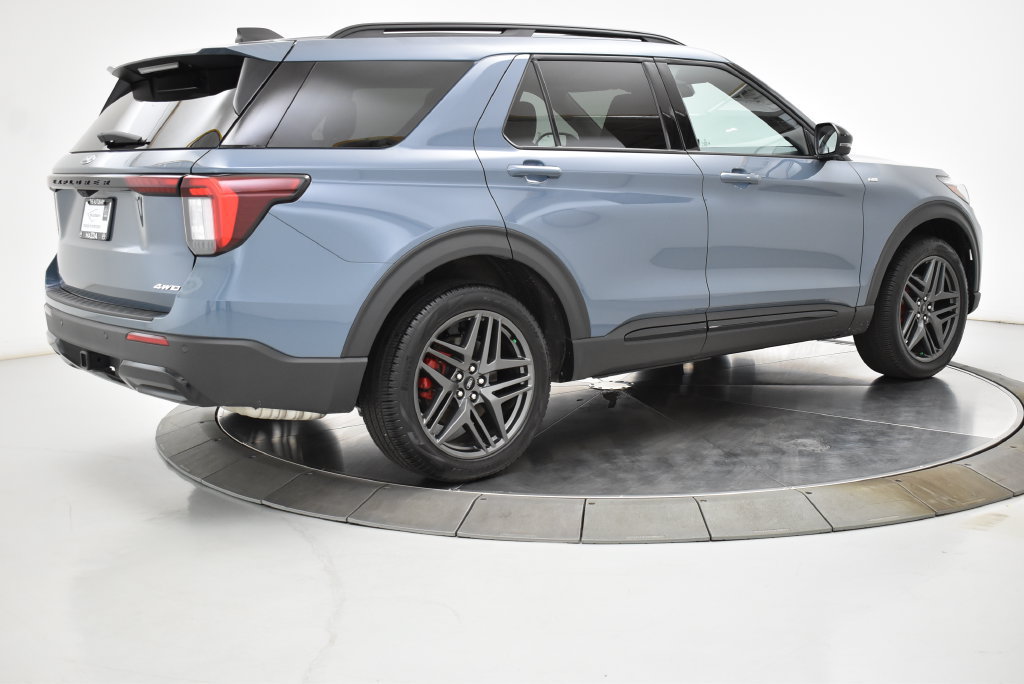 Used 2025 Ford Explorer ST-Line w/ Premium Package AWD/4WD image 21