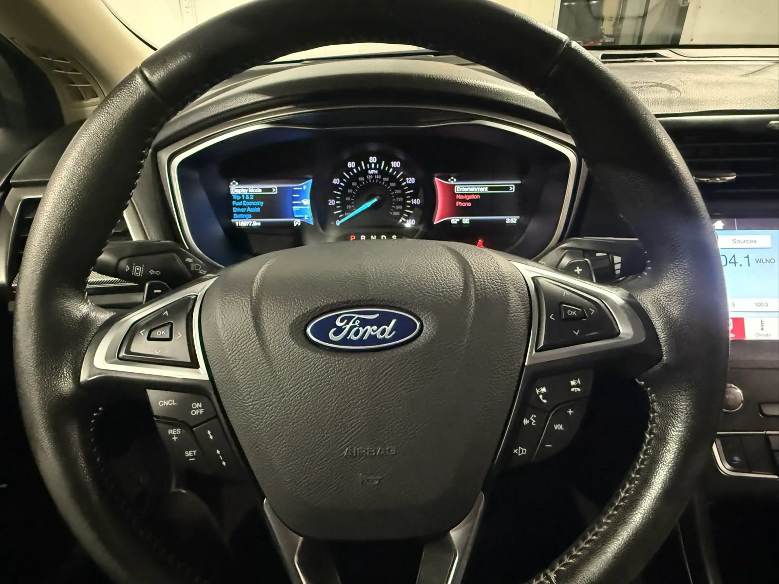 Used 2019 Ford Fusion SE w/ Equipment Group 151A FWD image 35
