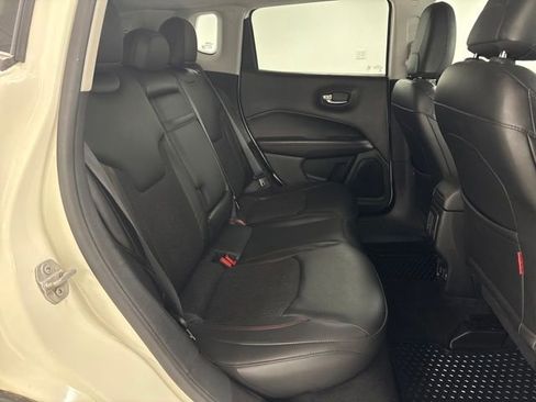 Used 2018 Jeep Compass Trailhawk w/ Navigation Group image 21