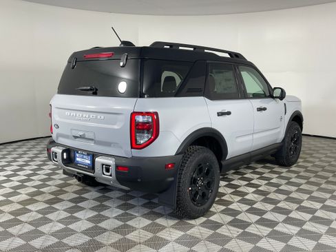 New 2026 Ford Bronco Sport Outer Banks w/ Sasquatch Outer Banks Package AWD/4WD image 9