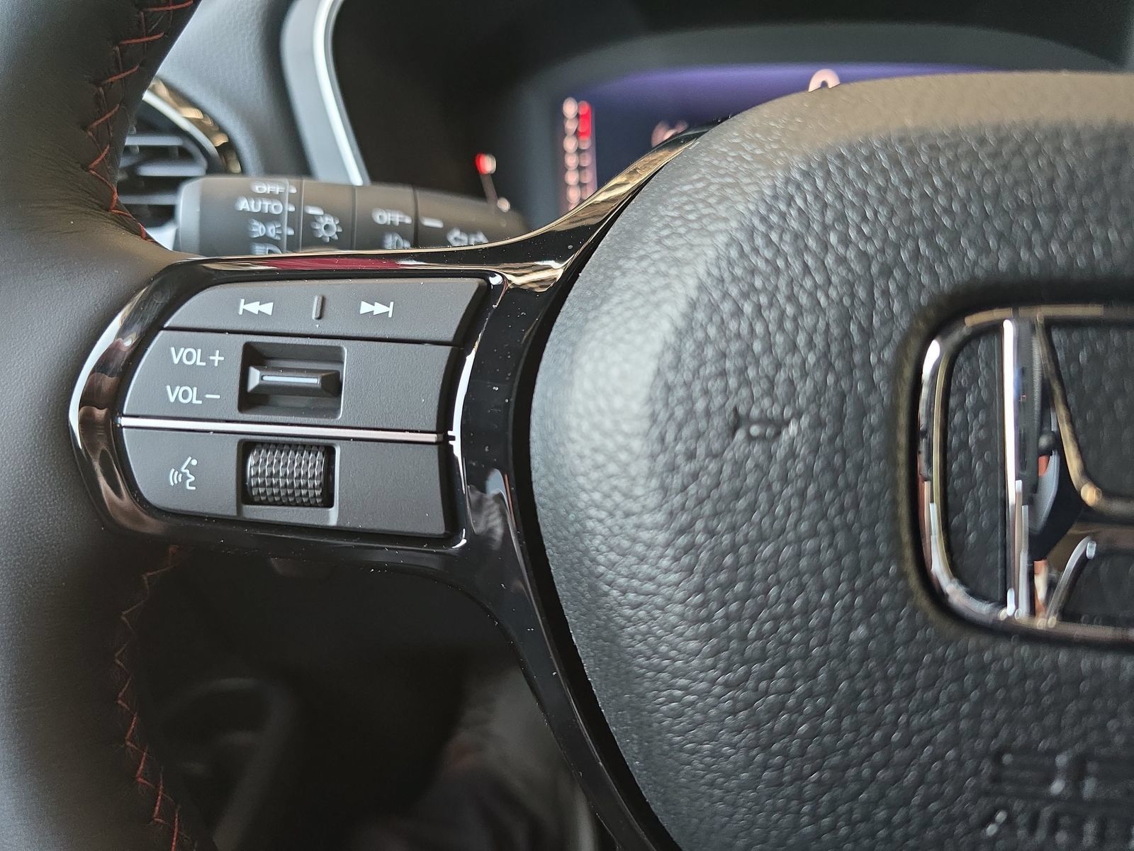 New 2026 Honda Pilot Black Edition image 18