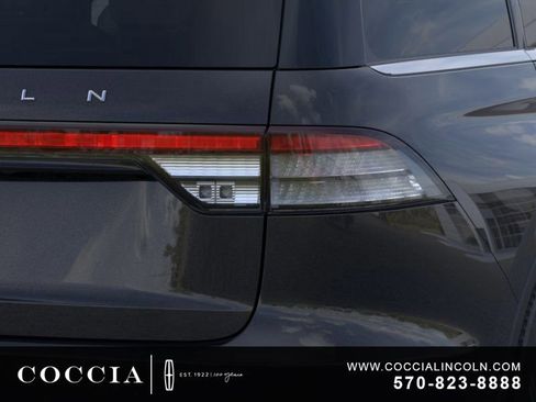 New 2026 Lincoln Aviator AWD image 21
