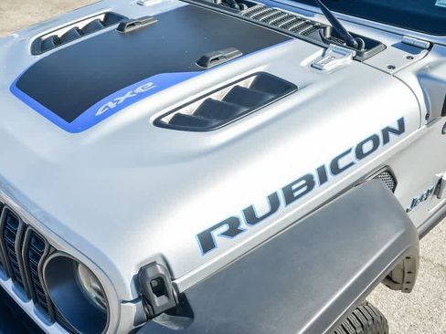 Used 2024 Jeep Wrangler Unlimited Rubicon 4xe image 6