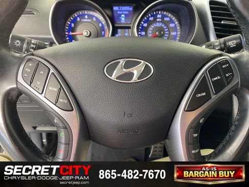 Used 2014 Hyundai Elantra GT w/ Option Group 02 FWD image 15