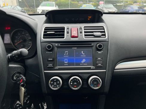 Used 2015 Subaru Crosstrek 2.0i AWD/4WD image 25