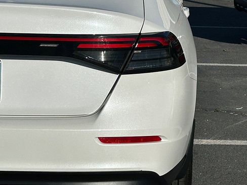 Used 2023 Honda Accord EX image 14