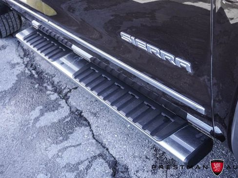 Used 2018 GMC Sierra 1500 SLT image 8