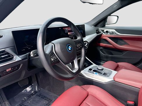 Certified 2023 BMW i4 eDrive35 RWD image 9