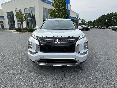 Used 2024 Mitsubishi Outlander SE AWD/4WD image 9