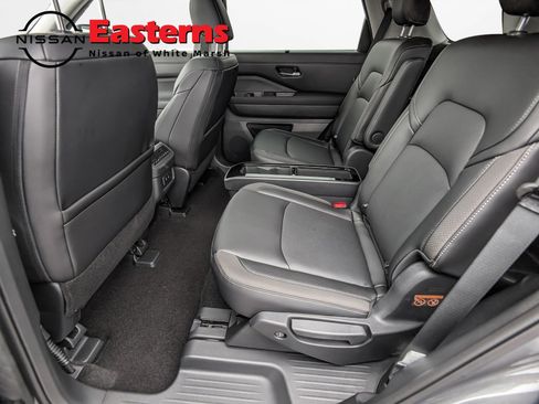 New 2026 Nissan Pathfinder SL w/ SL Premium Package AWD/4WD image 21