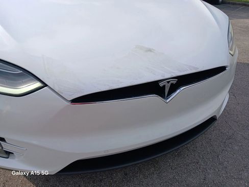 Used 2020 Tesla Model X Long Range AWD/4WD image 21