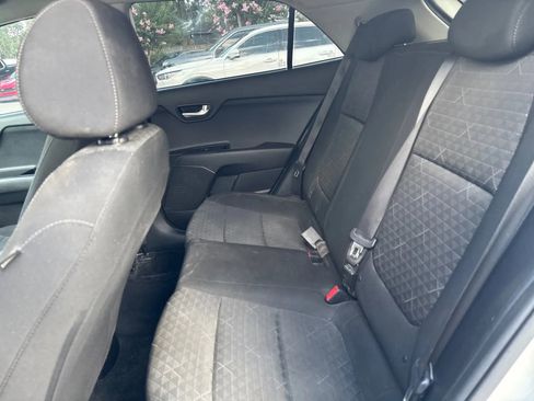Used 2020 Kia Rio S FWD image 11