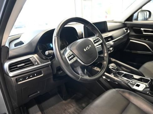 Used 2022 Kia Telluride S AWD/4WD image 24