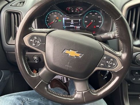 Used 2016 Chevrolet Colorado Z71 image 15