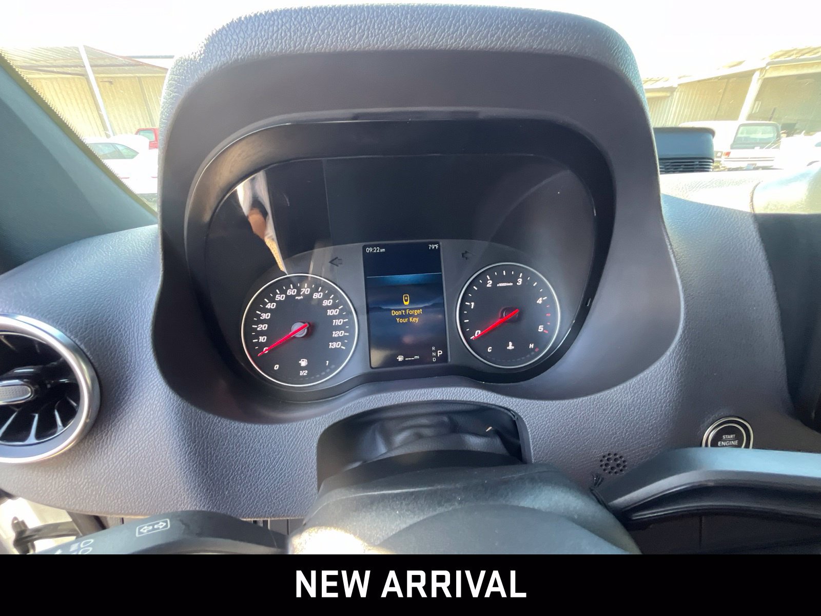 Used 2025 Mercedes-Benz Sprinter 2500 image 6