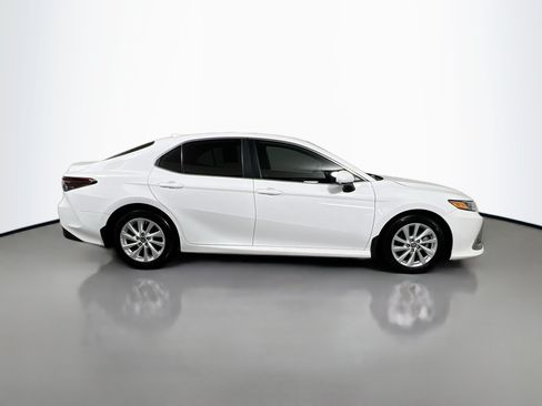 Used 2023 Toyota Camry LE FWD image 3