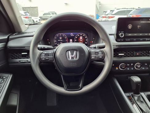 Used 2024 Honda Accord EX image 13
