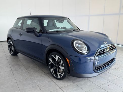 New 2026 MINI Cooper S FWD image 7