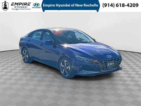 Used 2022 Hyundai Elantra Limited image 1