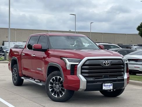 Used 2023 Toyota Tundra Limited w/ Power Package AWD/4WD image 2