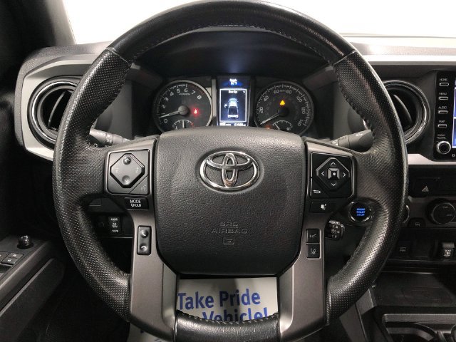 Used 2021 Toyota Tacoma TRD Sport AWD/4WD image 16