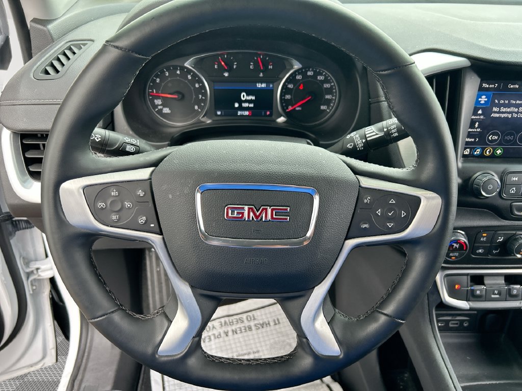 Used 2024 GMC Terrain SLT AWD/4WD image 28